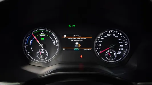 Hyundai 싼타페 HEV 1.6 2WD 2021 8