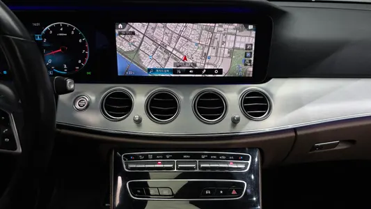 Mercedes-Benz E-Class W213 E250 2020 14