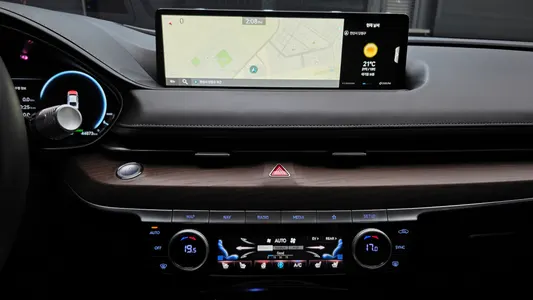 Genesis G80 (RG3) e-AWD 2022 29