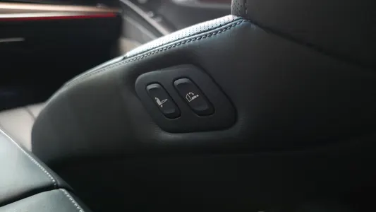 Genesis G80 (RG3) e-AWD 2022 30