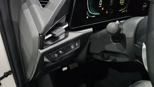 Kia 디 니로 2023 29