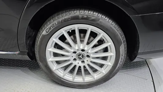 Mercedes-Benz E-Class W213 E220d 4MATIC 2021 21