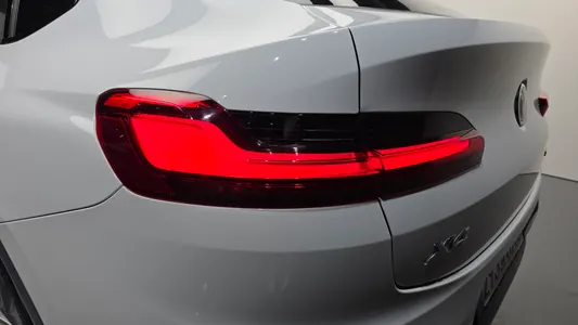 BMW X4 (G02) xDrive20i M X 2020 23