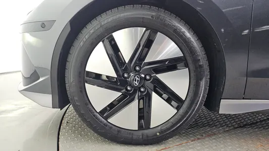 Hyundai Ioniq 6 2022 5
