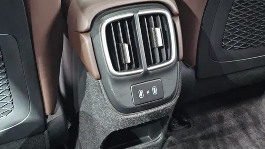 Hyundai Ioniq 6 AWD 2022 34
