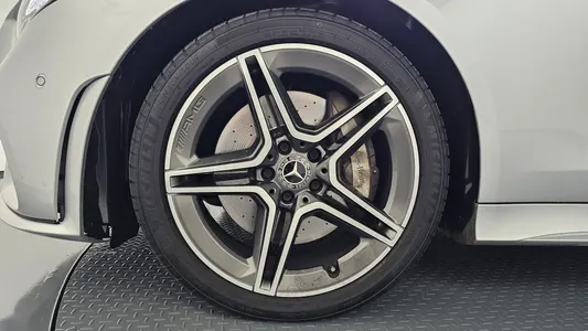Mercedes-Benz CLS-Class C257 CLS400d 4MATIC AMG Line 2019 4