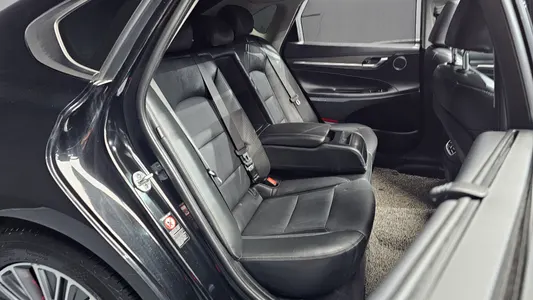 Hyundai IG 2019 11
