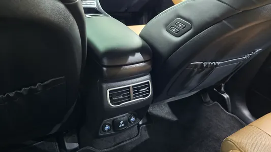 Hyundai 싼타페 HEV 1.6 2WD 2023 33