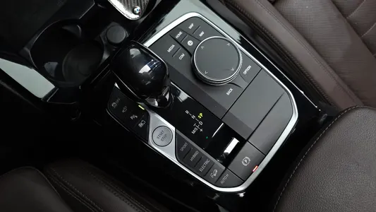 BMW X3 (G01) xDrive 30e 2023 8