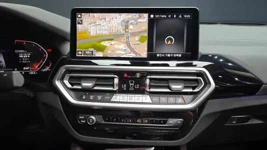 BMW X4 (G02) xDrive20i xLine 2022 13