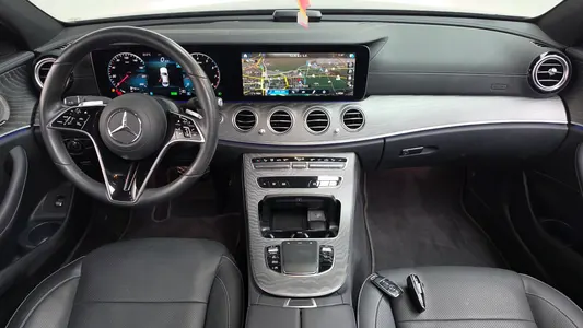 Mercedes-Benz E-Class W213 E350 4MATIC 2023 6