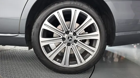 Mercedes-Benz E-Class W213 E350 4MATIC 2023 21