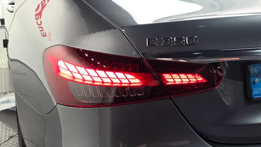 Mercedes-Benz E-Class W213 E350 4MATIC 2023 23