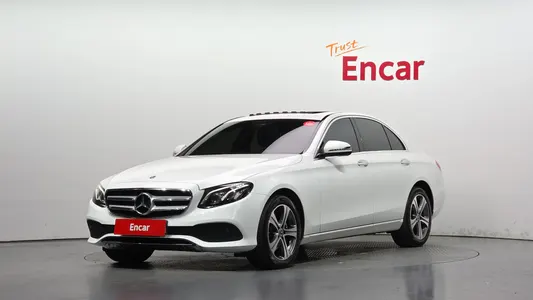 Mercedes-Benz E-Class W213 E220d 2019