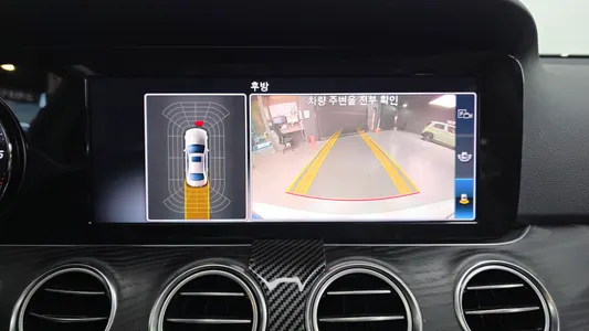 Mercedes-Benz E-Class W213 E220d 2019 15