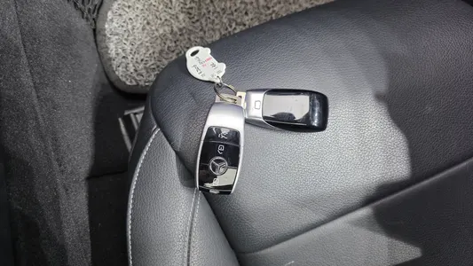 Mercedes-Benz E-Class W213 E220d 2019 16