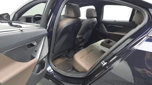 BMW i5 (G60) eDrive 40 M 2024 11