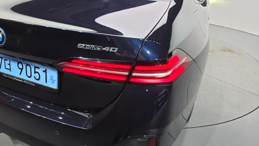 BMW i5 (G60) eDrive 40 M 2024 24