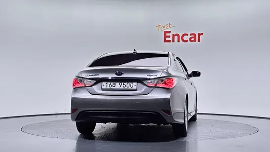 Hyundai 쏘나타 하이브리드 2.0 2011 4