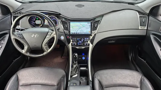 Hyundai 쏘나타 하이브리드 2.0 2011 7