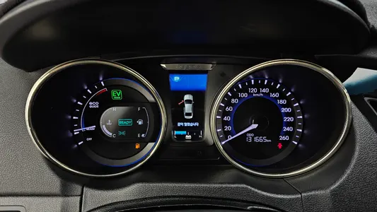 Hyundai 쏘나타 하이브리드 2.0 2011 8