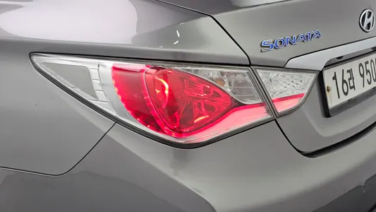 Hyundai 쏘나타 하이브리드 2.0 2011 23