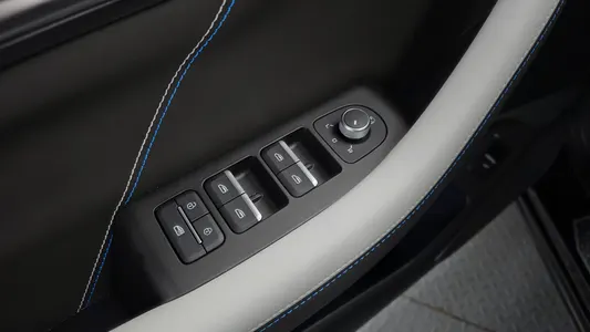 Renault Korea 필랑트 1.5 E-TECH 2WD 2026 27