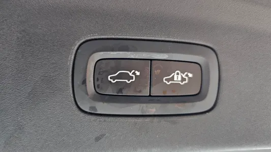 Polestar 2 2022 18