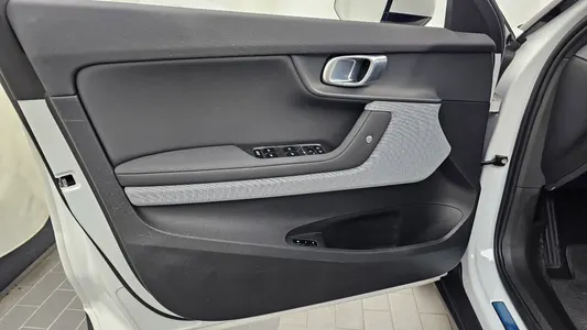 Polestar 2 2022 24