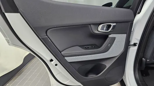 Polestar 2 2022 25