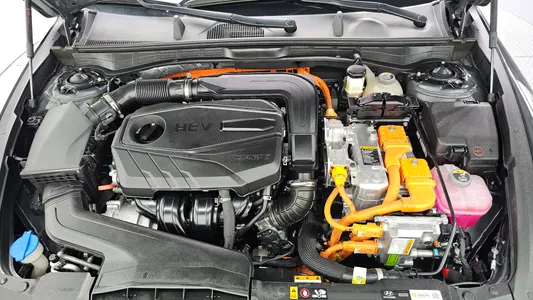 Hyundai (DN8) 2023 6