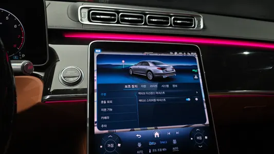 Mercedes-Benz S-Class W223 S580L 4MATIC 2021 15