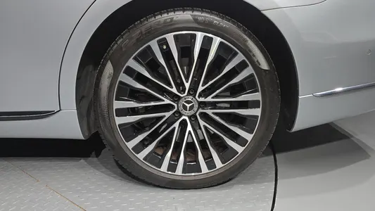 Mercedes-Benz S-Class W223 S580L 4MATIC 2021 21
