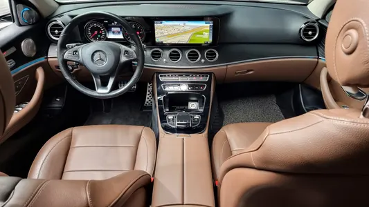 Mercedes-Benz E-Class W213 E220d 4MATIC 2018 7