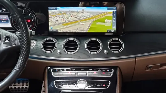 Mercedes-Benz E-Class W213 E220d 4MATIC 2018 17