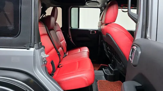 Jeep (JL) 2.0 4 2019 12