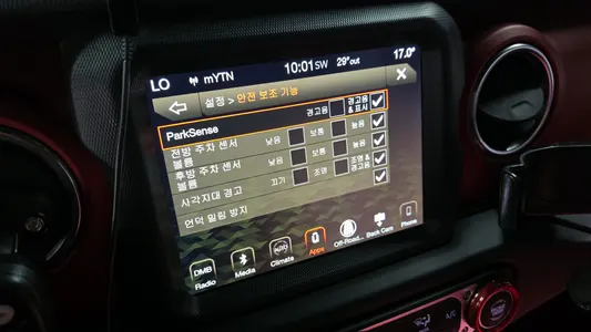 Jeep (JL) 2.0 4 2019 16