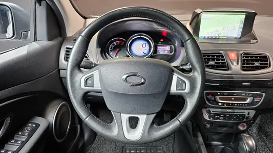 Renault Korea SM3 LE 2014 13