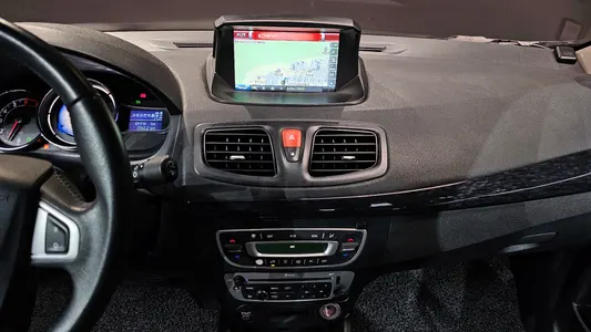 Renault Korea SM3 LE 2014 14