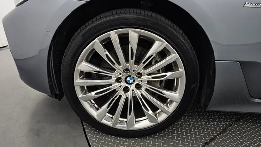 BMW 6 Series GT (G32) 640i xDrive 2018 5
