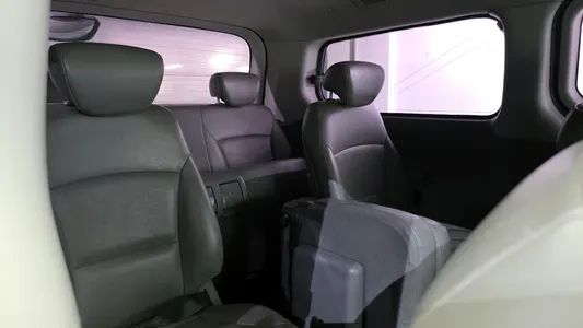 Hyundai Grand Starex 12 2013 13