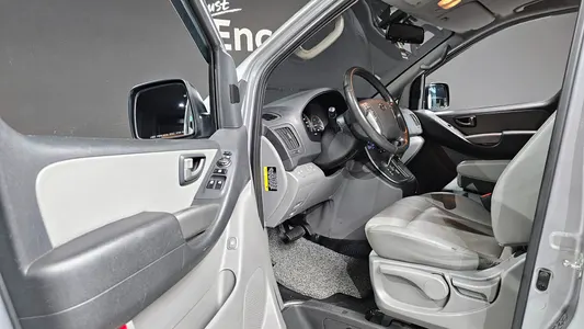 Hyundai 그랜드 스타렉스 12 2018 11