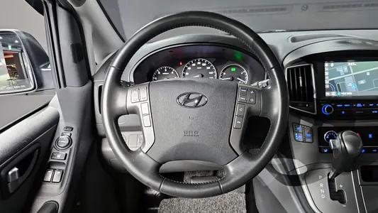 Hyundai 그랜드 스타렉스 12 2018 13