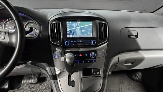 Hyundai 그랜드 스타렉스 12 2018 14