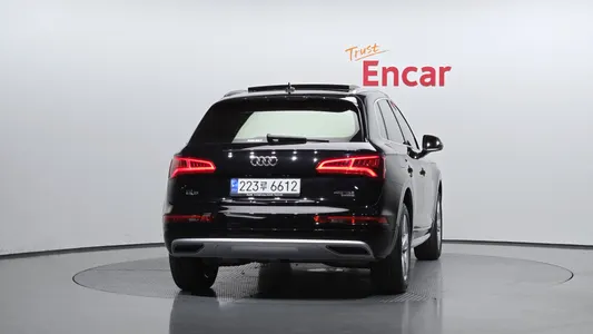 Audi Q5 (FY) 40 TDI 2020 4