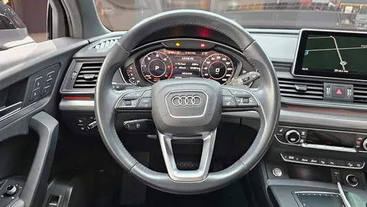 Audi Q5 (FY) 40 TDI 2020 13