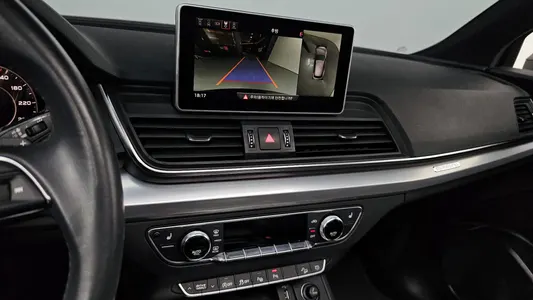 Audi Q5 (FY) 40 TDI 2020 15