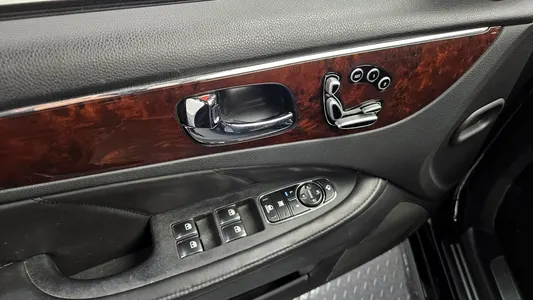 Hyundai () VS380 2011 18