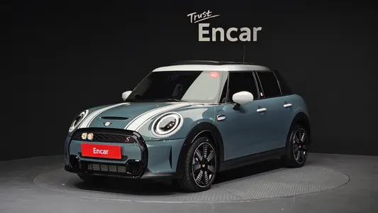 MINI S 5 2023