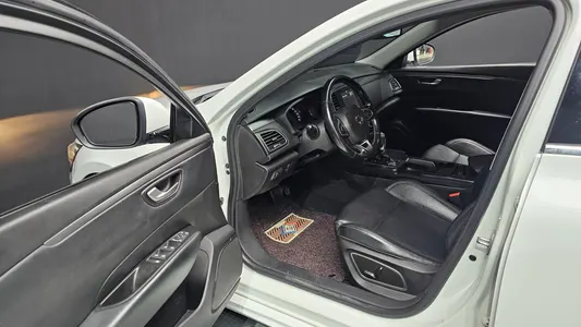 Renault Korea SM6 2.0 LPe SE () 2018 10